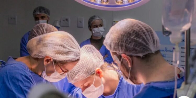 Paraná amplia atendimento a pessoas com obesidade e registra 9.287 cirurgias bariátricas