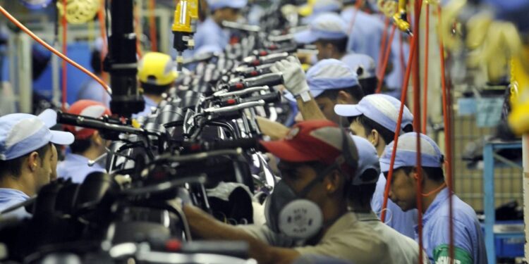 Produção de motos no Brasil cresce e tem melhor setembro desde 2011