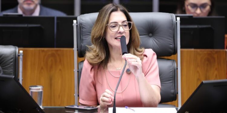 Projeto obriga integração da rede de atendimento a crianças vítimas de violência sexual