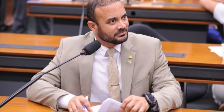 Projeto padroniza termos sobre saúde da mulher e maternidade em documentos federais