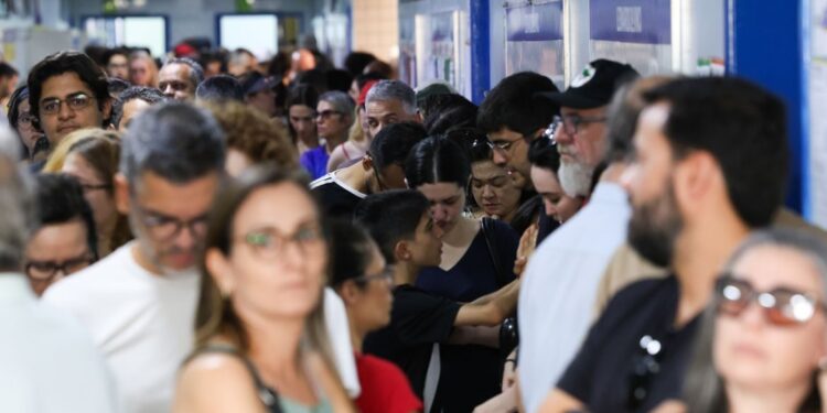 Renovação da Câmara federal chegou a 35%; veja nova composição da Casa