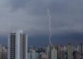 São Paulo terá mais chuvas fortes no fim da tarde desta quinta (15)