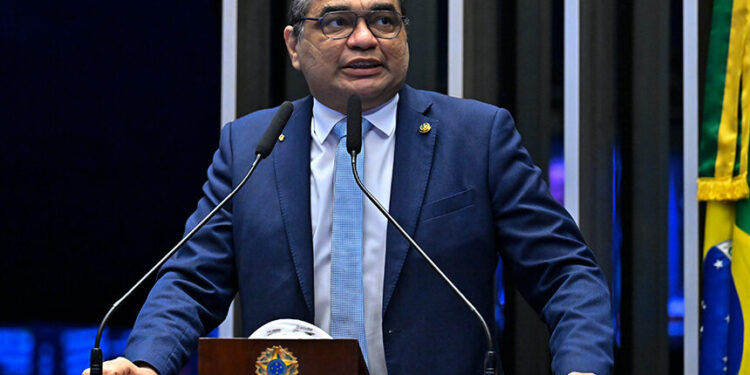 Sargento Reginauro declara apoio ao fim da 6x1, mas lamenta 'populismo'