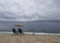 Vai dar praia no feriado? Veja a previsão do tempo para os próximos dias no Rio