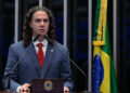 Veneziano cobra argumentos de senadores contrários ao fim da escala 6x1