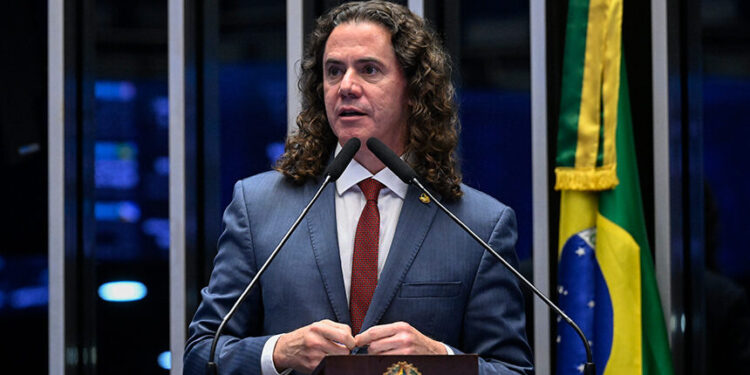 Veneziano: Fim da escala 6x1 será conquista histórica para trabalhadores