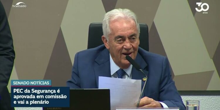 Vídeo: PEC da Segurança Pública passa na CCJ e segue para o Plenário